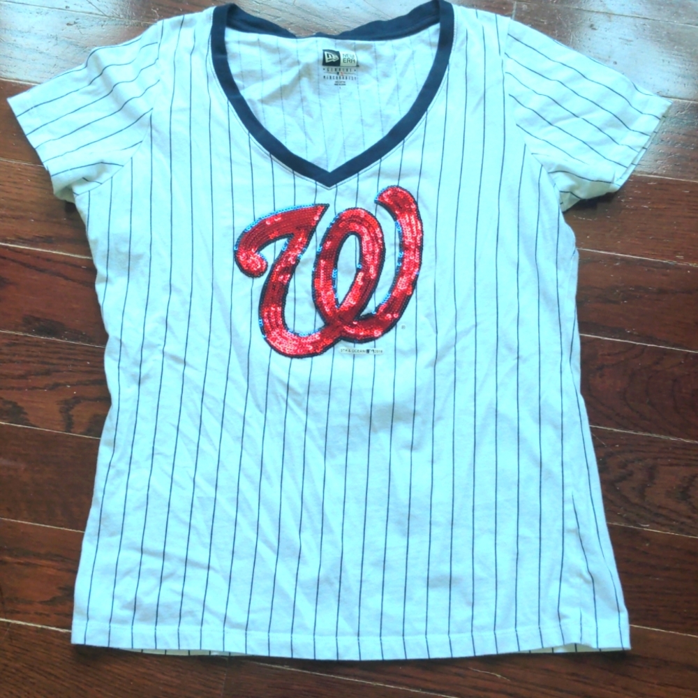 Washington Nationals vneck tee